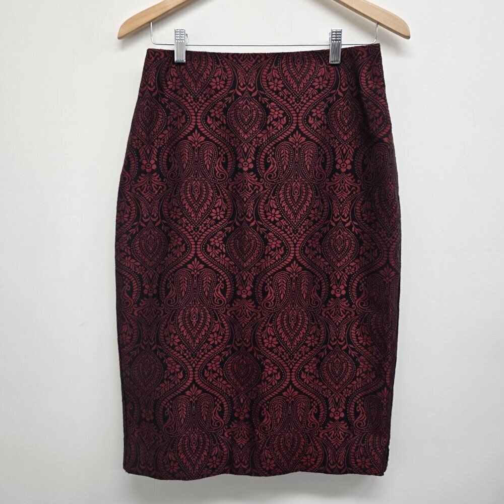 Worthington Pencil Skirt Red Black Jacquard Damask Size 6 Office Career Holiday